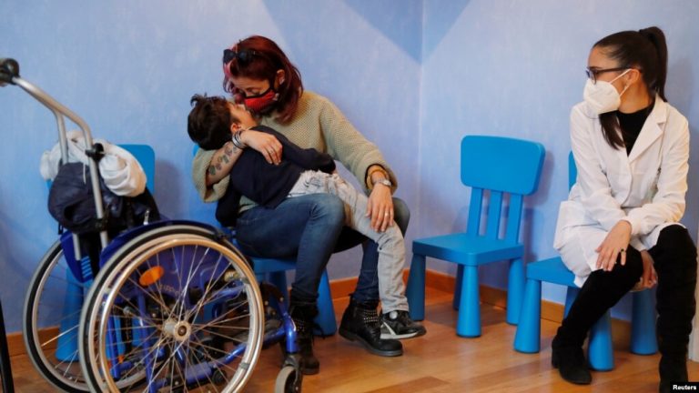 Pandemi Engellilerin Yaşamını Nasıl Etkiledi?