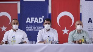 Bakanlar yangın bölgelerindeki son durumla ilgili açıklama yaptı
