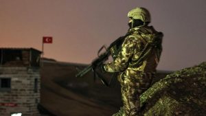 İran sınırı havadan ve karadan 7/24 göz hapsinde