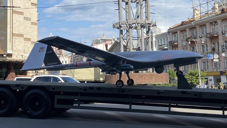 Bayraktar TB2 Ukrayna sokaklarında