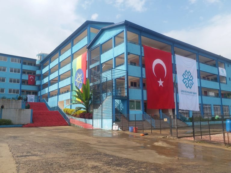 Türkiye Maarif Vakfı, Etiyopya’daki FETÖ’ye ait tüm okulları devraldı