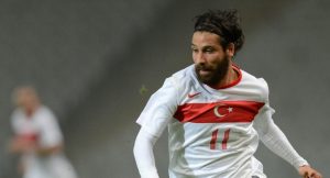 Olcay Şahan futbolu bıraktı