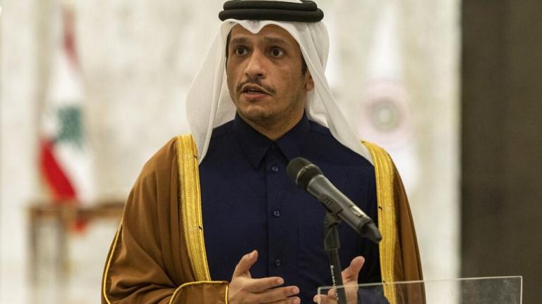 Katar: Kabil’deki havaalanını yeniden açmak için Taliban ile birlikte çalışıyoruz