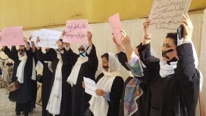 Afganistan’da Taliban’ın yönettiği Kabil Belediyesi: Kadın çalışanlar evde kalsın