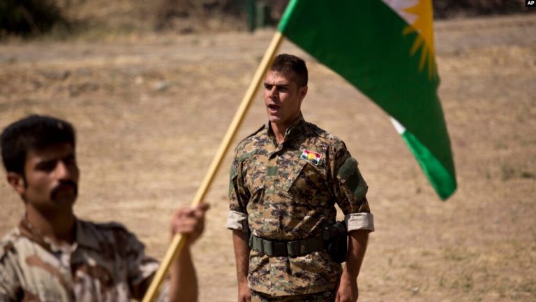 İran Kürt İsyancılara Baskıyı Arttırıyor