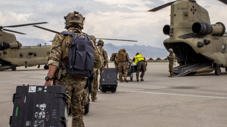 Bir çekilme skandalı