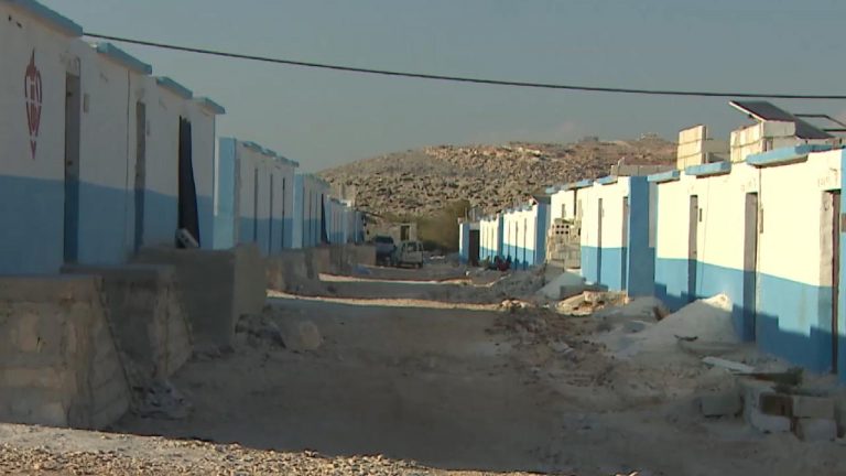 İdlib’de ‘İyilik Konutları’ inşa ediliyor