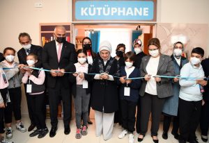 “Kütüphanesiz okul kalmayacak”