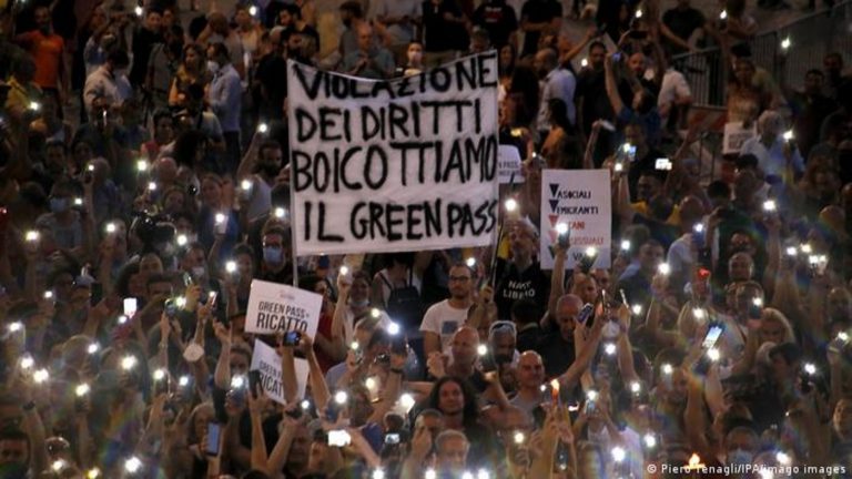 İtalya’da korona belgesi zorunluluğu yürürlüğe girdi