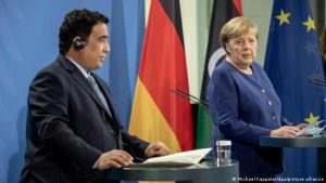 Merkel’den Libya’daki yabancı güçlere çekilme çağrısı