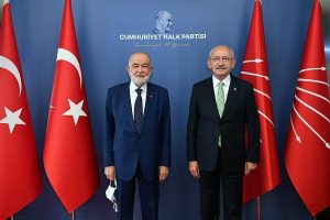 Karamollaoğlu ‘Millet İttifakı’ndan ayrılma’ haberlerine açıklık getirdi: Bir yere gitmiyoruz