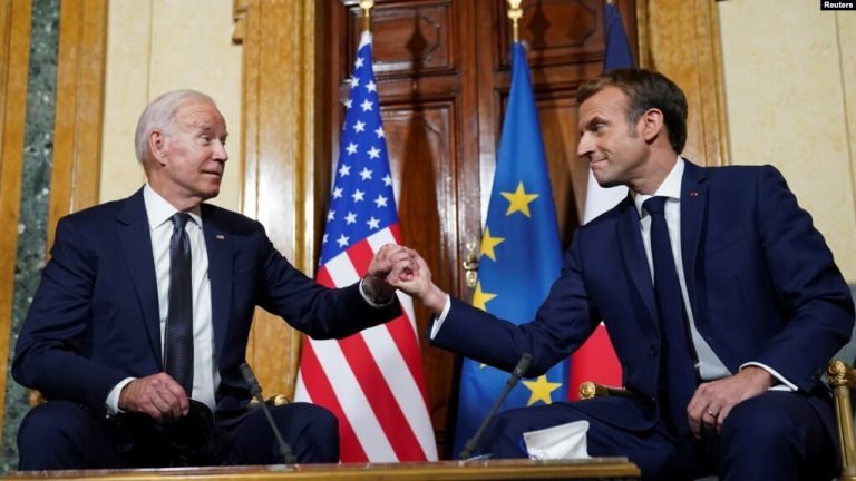 Biden’dan Macron’a: “Yaptığımız Zarif Değildi”
