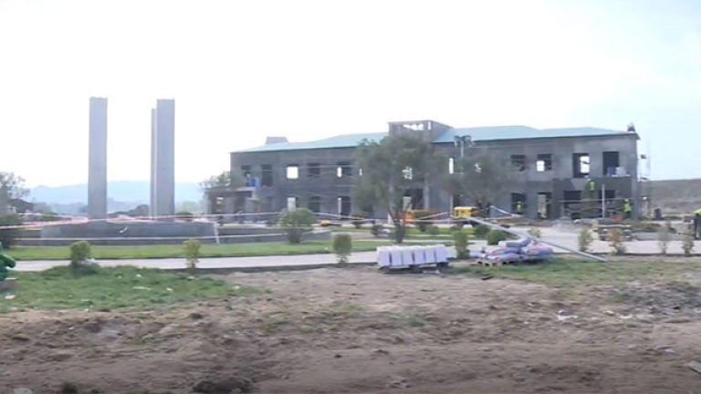 Azerbaycan işgalden kurtardığı Zengilan’da “akıllı köy” kuruyor