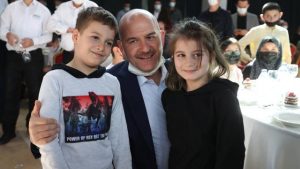 Bakan Soylu, Bursa’da yetim ve öksüz çocuklarla bir araya geldi