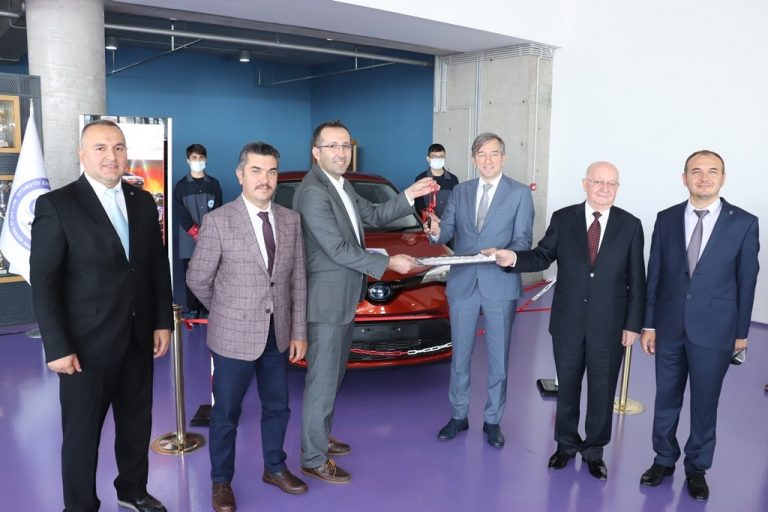 TOYOTA’dan OİB MTAL’e Hibrit Araş desteği