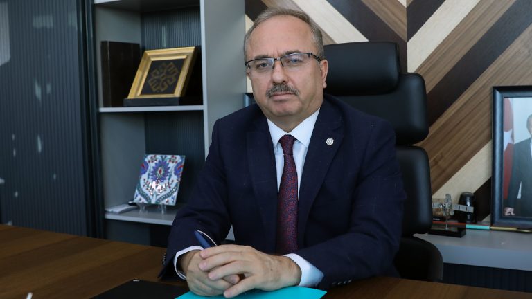 Prof. Dr. Birol Akgün,TMV Okulları, Afganistan’daki Geçiş Sürecinden Hasar Almadan Çıktı