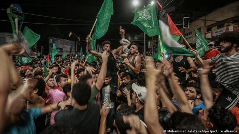 İngiltere Hamas’ı terör örgütü ilan ediyor