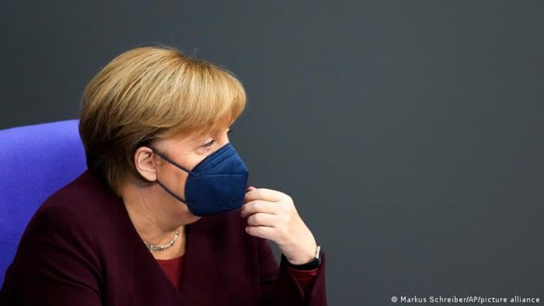 Merkel: Önümüzde çok zor haftalar var