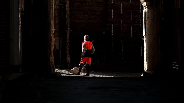 2022 asgari ücret: Siyasi partiler ve işverenler ne diyor? Ne kadar zam talep ediliyor?