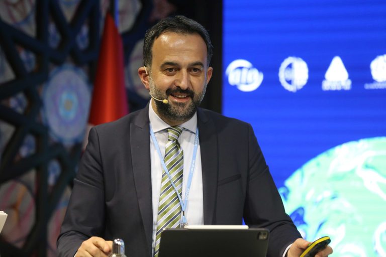 ATO Başkan yardımcısı Halil İbrahim Yılmaz, “Tüm insanlığı sevgi odaklı bir dünyanın sağlayacağı nimetleri kardeşçe paylaşmaya çağırıyorum”