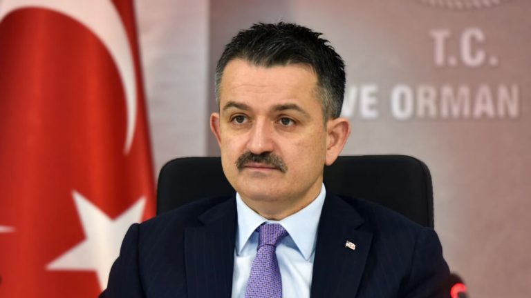 Tarım Bakanı Pakdemirli: “Çiftçilere 214 milyon lira hasar tazminatı ödedik”