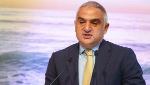 Kültür ve Turizm Bakanı Mehmet Nuri Ersoy:  “2021 turizm gelir hedefimizi 22 milyar dolar olarak güncelledik”