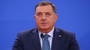 Bosnalı Sırp lider Dodik’e “ayrı ordu” tepkisi