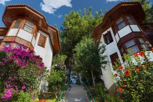 Yepyeni tatil deneyimlerini keşfetmek isteyenler Club & Hotel Letoonia’daki yerini erkenden ayırtıyor