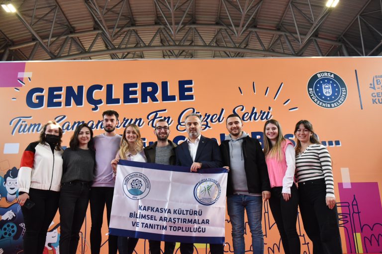 Bursa’nın geleceği gençlerle şekilleniyor