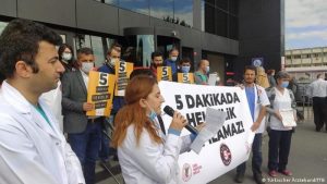 Hekimler 15 Aralık’ta greve gidiyor