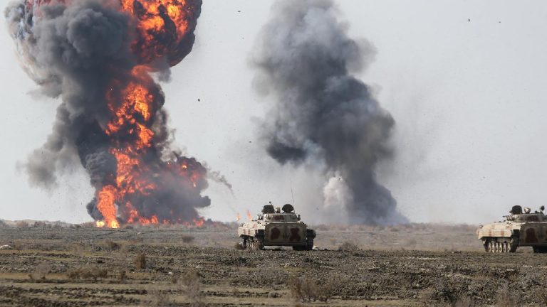 İranlı Komutanlar: “Tatbikatlar İsrail’e Uyarı”