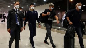 Djokovic Avustralya’dan ayrıldı