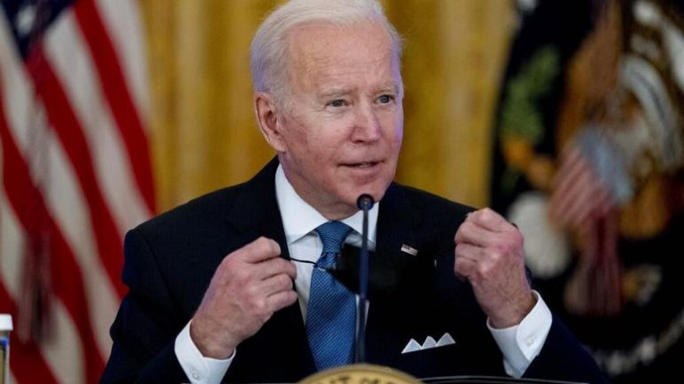 Biden: Rusya’dan hem petrol hem doğalgaz ithalini yasaklıyoruz