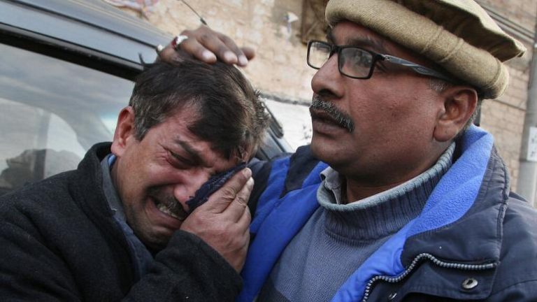 Pakistan’da kiliseden eve dönen rahiplere silahlı saldırı: 1 ölü