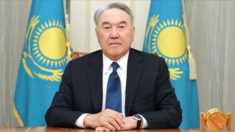 Kazakistan Parlamentosu Nazarbayev’in ‘Ömür Boyu Başkanlık’ Yetkilerini Kaldırdı