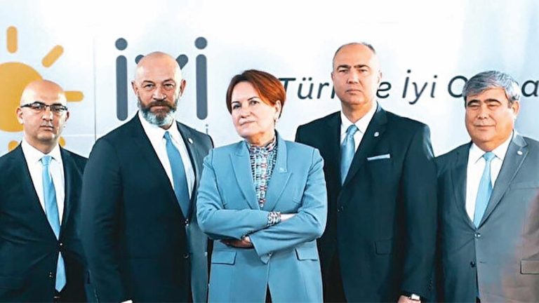 Zehir zemberek sözlerle İP’ten istifa eden isimden çok konuşulacak ”ABD” itirafı