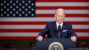 Biden Amerikalılardan Ukrayna’yı terk etmelerini istedi