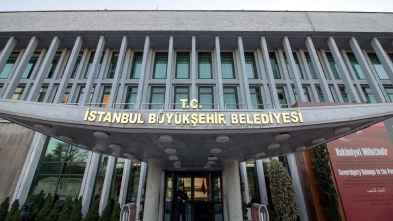 Hukukçular: Bağışçılar el konulan paralarını geri isteyebilir
