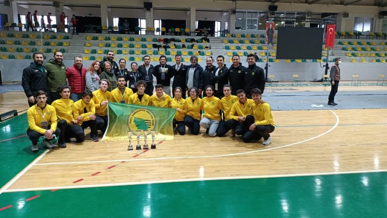 İzmit Sümerspor 2022 yılının ilk organizasyonunda madalyaları topladı…