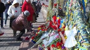 Ukrayna’da ‘Onur Devrimi’nde ölenler anıldı