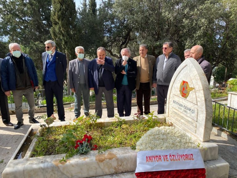 Beyhan Cenkçi ölümünün 29’uncu yıl dönümünde Kaş’ta kabri başında anıldı