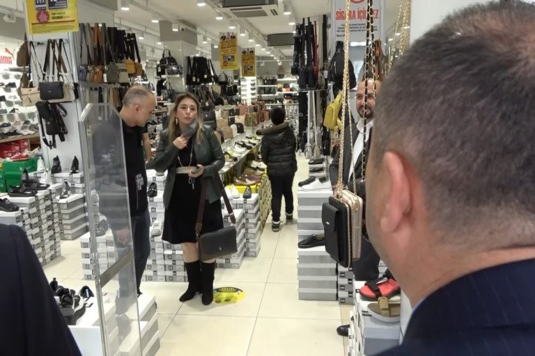 Kahramanmaraşlı vatandaştan CHP’li Öztrak’a: “Erdoğan’a sahip çıkın, Avrupa ile savaşıyor bir de sizlerle savaştırmayın”