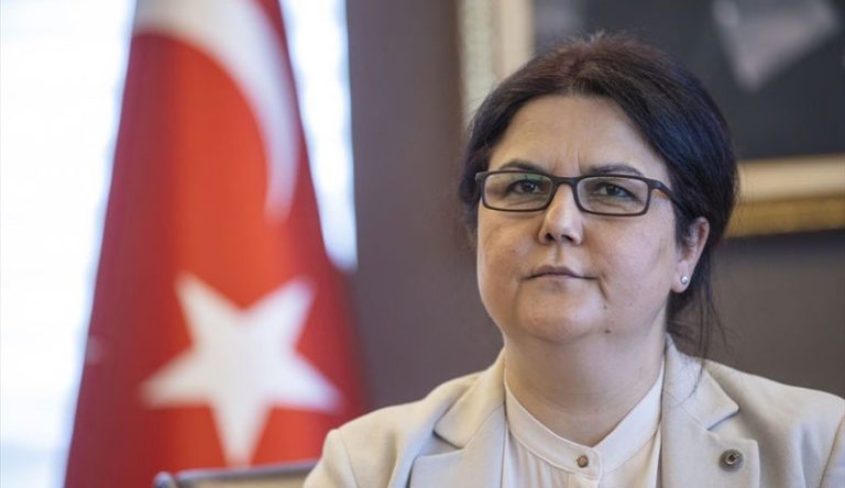 Aile ve Sosyal Hizmetler Bakanı Derya Yanık: ‘Başarılarımızda kadın emeğinin katkısı büyük”