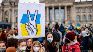 Almanya’da Rus kökenlilere yönelik düşmanlık endişelendiriyor