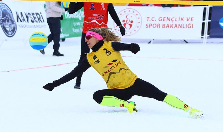 Kar Voleybol Avrupa Kupası yine Erciyes’te