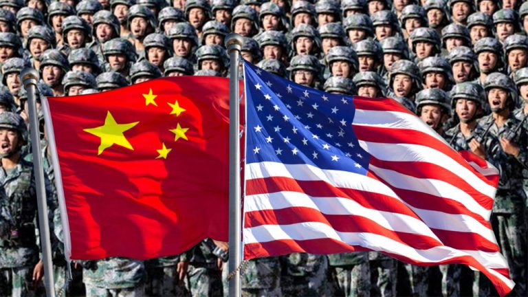 Büyük Güçlerin Özeleştirisi