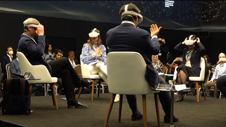 Antalya Diplomasi Forumu’nda metaverse oturumu