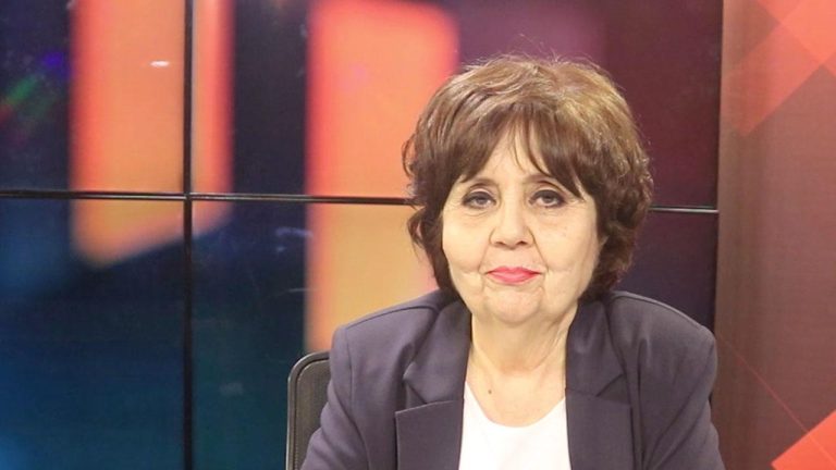 Ayşenur Arslan’ın daha ne yapması lazım!