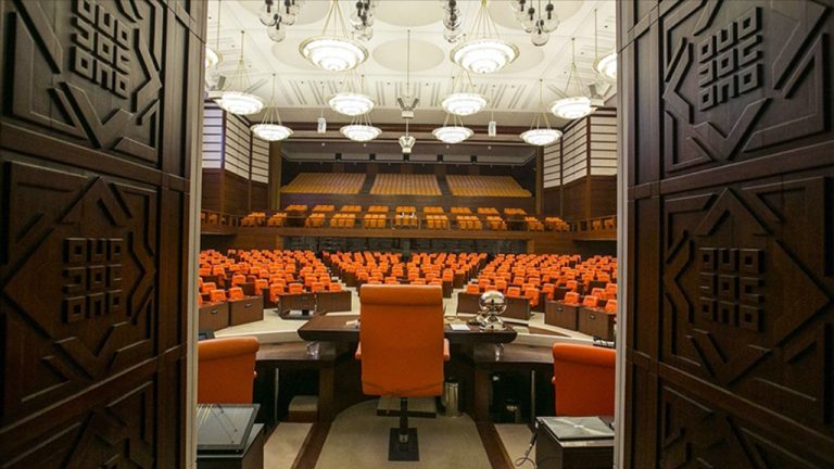 Seçim Kanunu Değişikliği: İttifaklar Gerçek Anlamını Buluyor