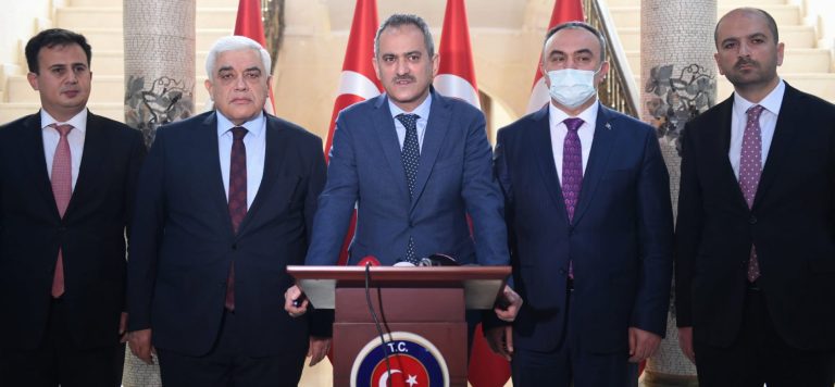 Bakan Özer, Kilis İl Eğitim Değerlendirme Toplantısı’na katıldı